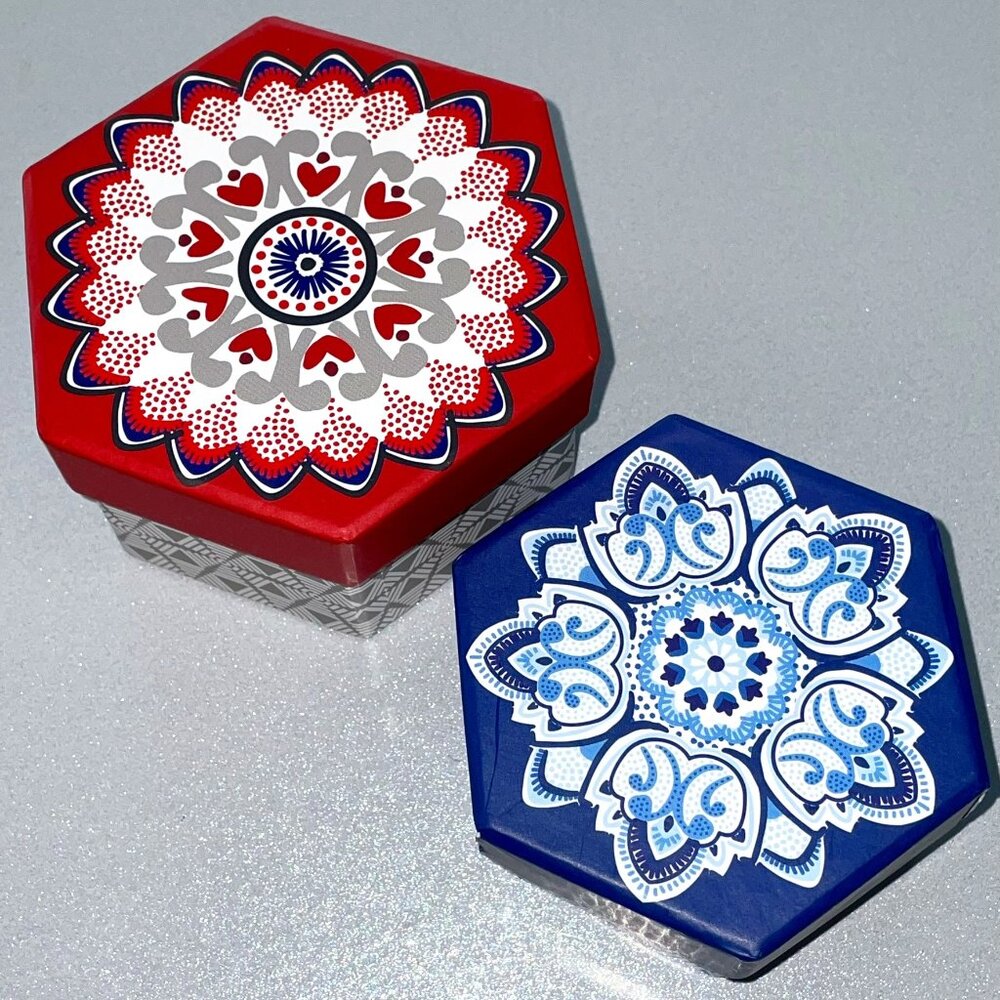 Hexagon Gift Boxes 2 Pack 1 Red and 1 Blue